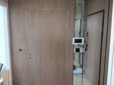 Nowe drzwi porta